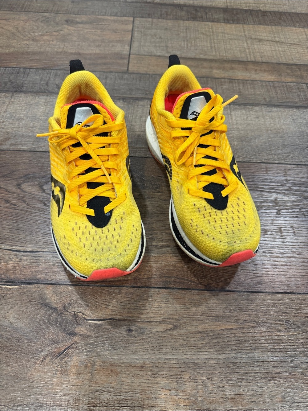 Saucony Endorphin Speed 2